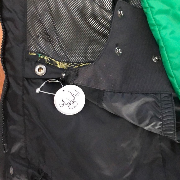 Burton ski/snowboard Jacket - Picture 9 of 11